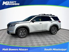 2025 Nissan Pathfinder SV SUV