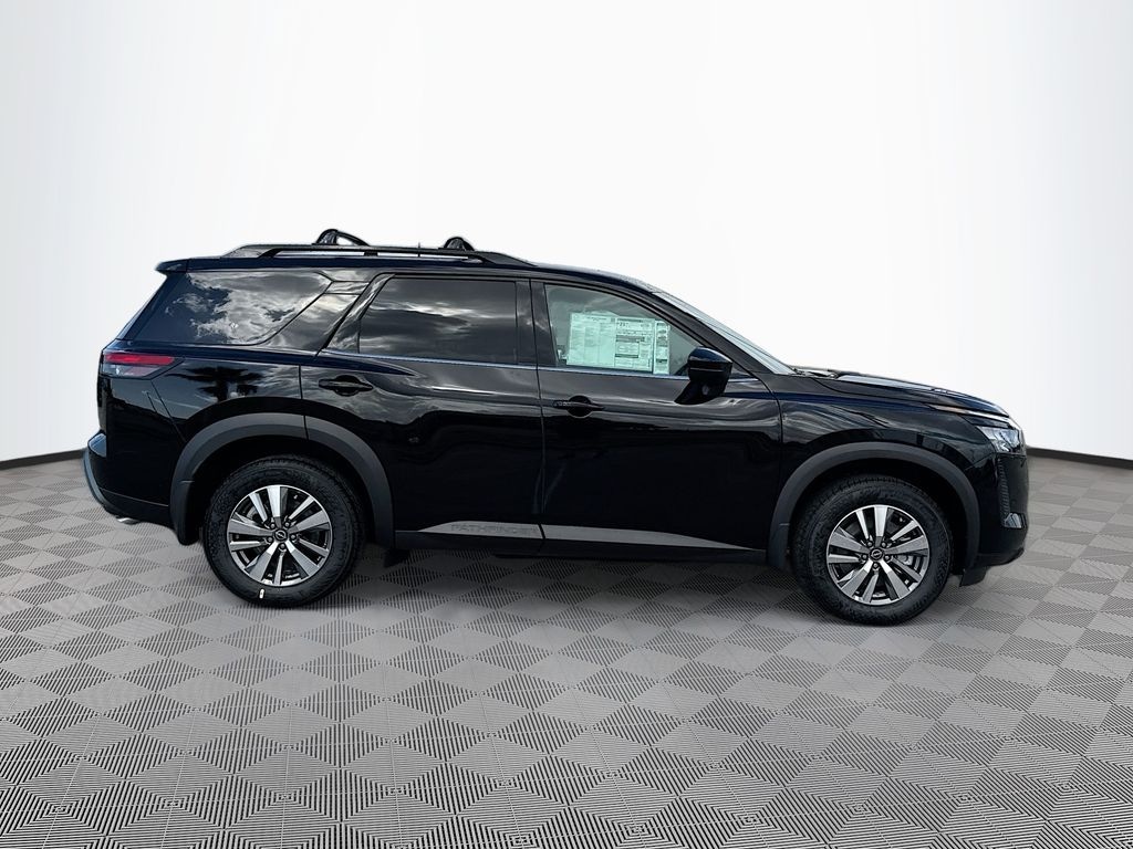 New 2026 Nissan Pathfinder SL SUV