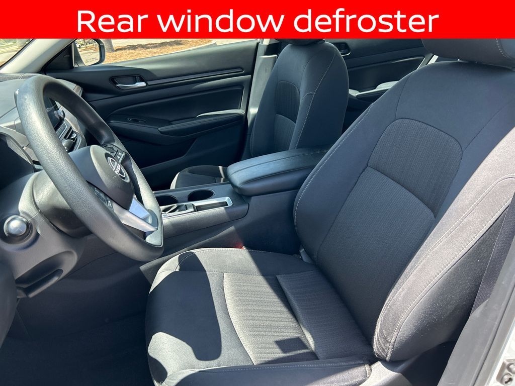 2025 Nissan Altima SV - Photo 13