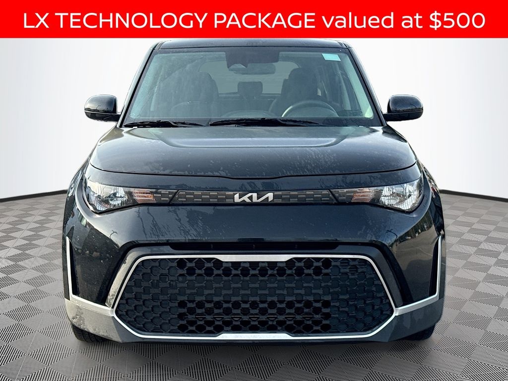 Used 2025 Kia Soul LX Hatchback