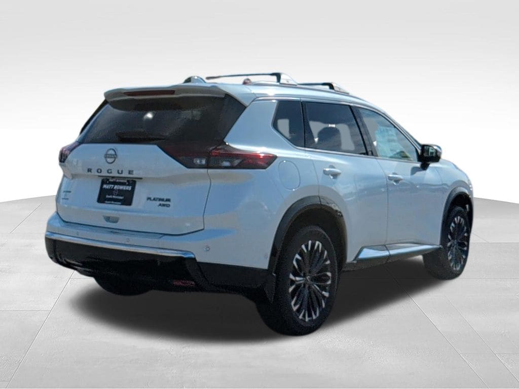 2026 Nissan Rogue Platinum - Photo 8