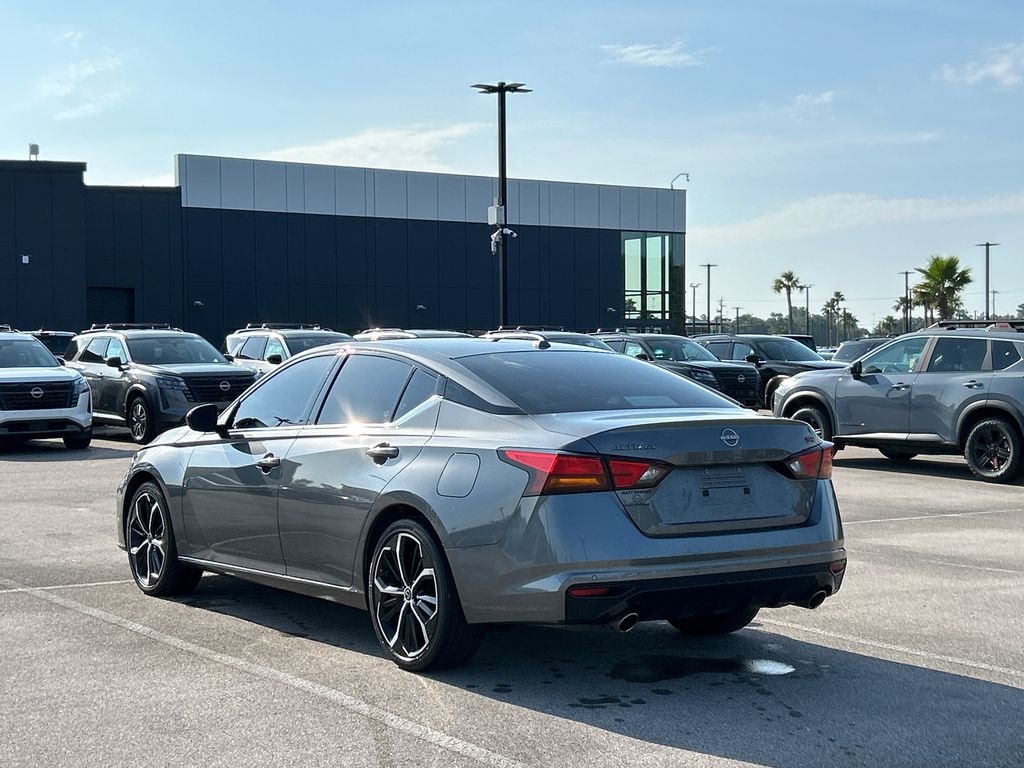 Used 2024 Nissan Altima 2.5 SR Sedan