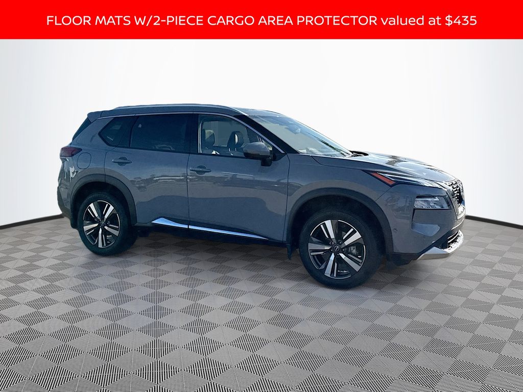 2023 Nissan Rogue Platinum photo 2