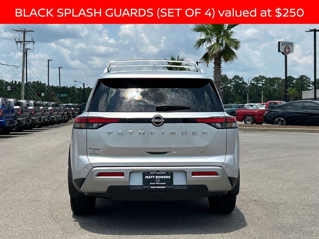 Used 2024 Nissan Pathfinder SL SUV