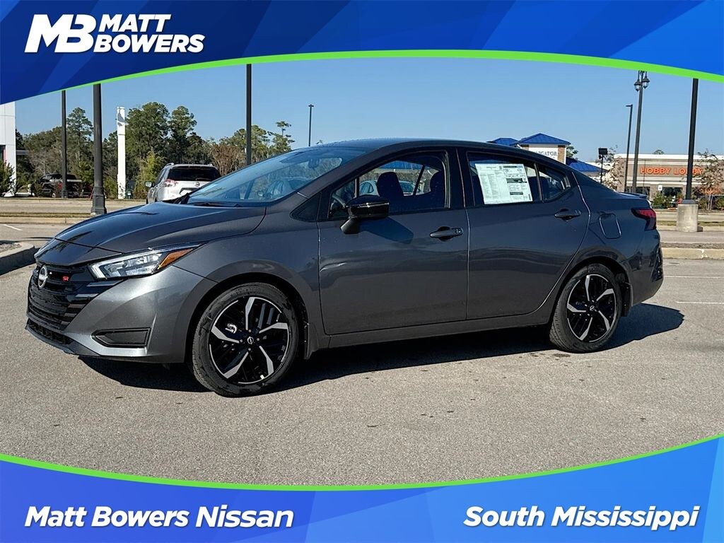New 2025 Nissan Versa 1.6 SR Sedan
