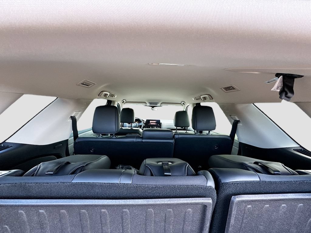 2026 Nissan Pathfinder SL - Photo 16