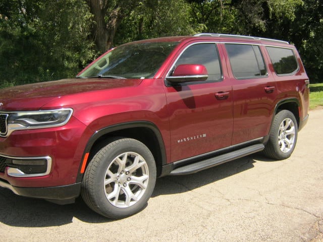 2022 Jeep Wagoneer