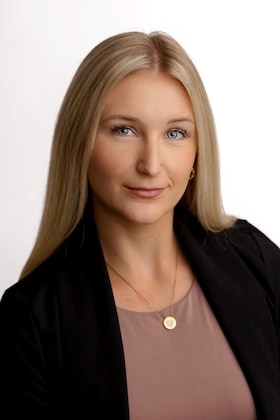 Staff member Audrey Fairbairn from ID_6d265cbe7901