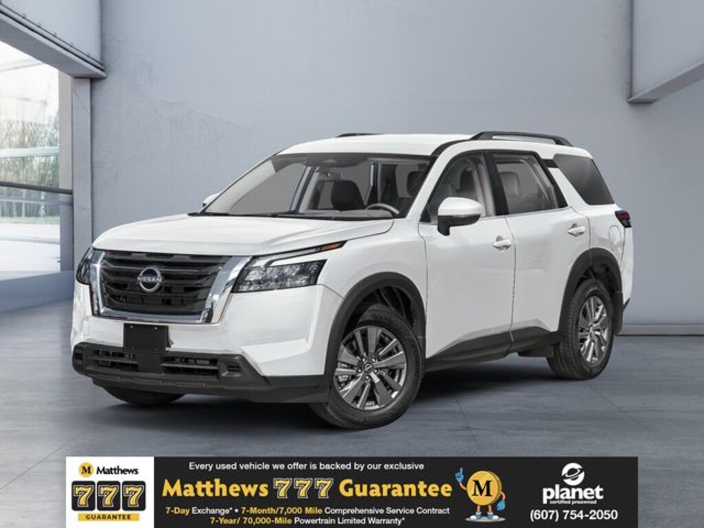 Used 2025 Nissan Pathfinder SV SUV