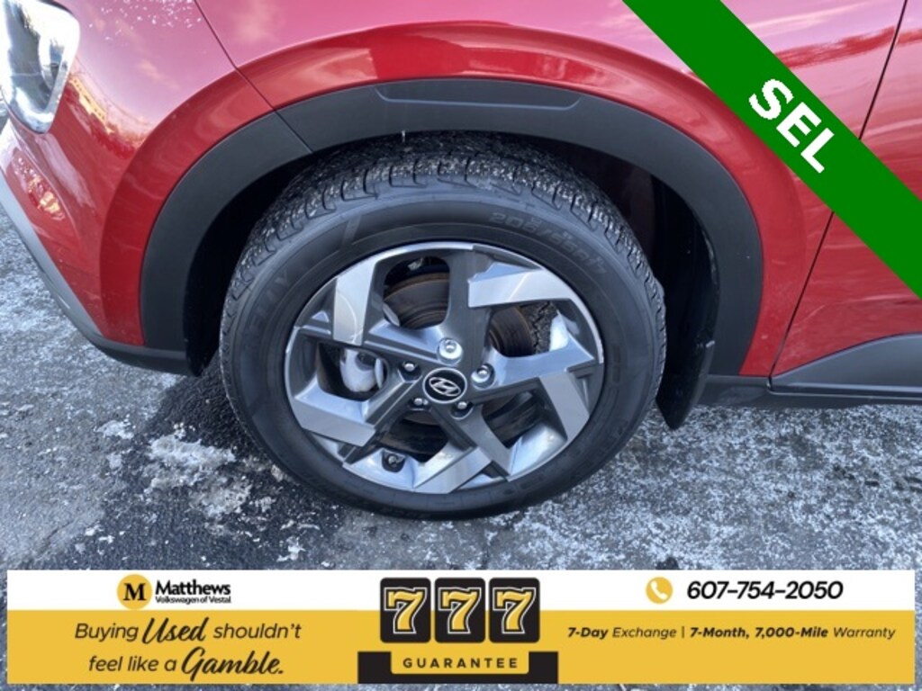 Used 2023 Hyundai Venue SEL SUV