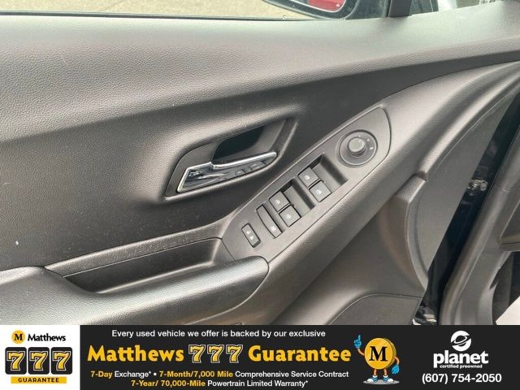Used 2022 Chevrolet Trax LT SUV