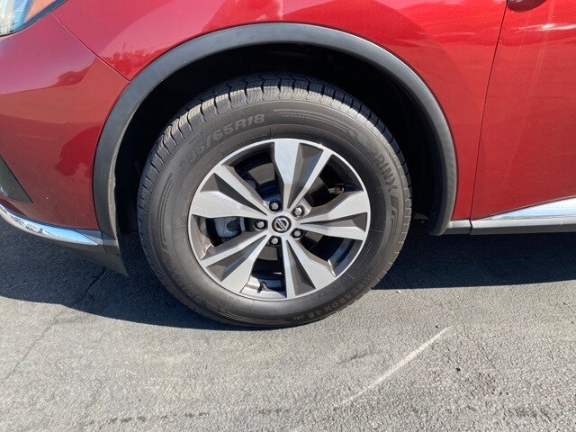 2020 Nissan Murano SV photo 2