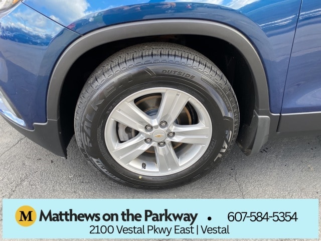 Used 2020 Chevrolet Trax LT with VIN KL7CJLSB3LB332935 for sale in Vestal, NY