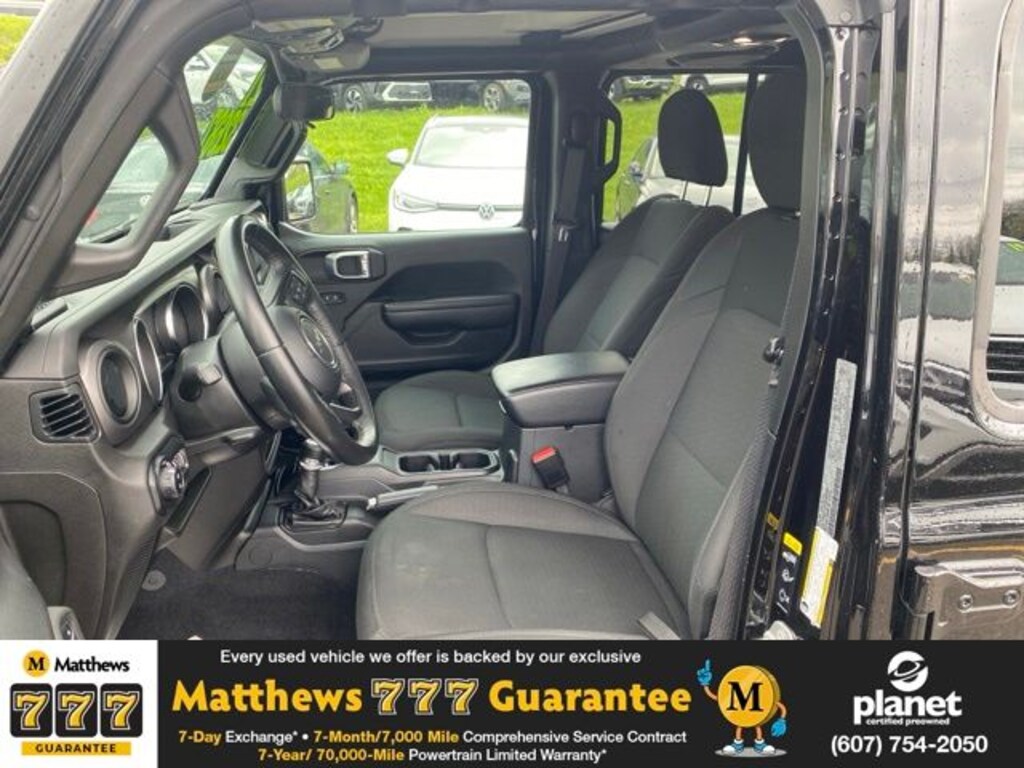 Used 2021 Jeep Gladiator Sport Truck Crew Cab