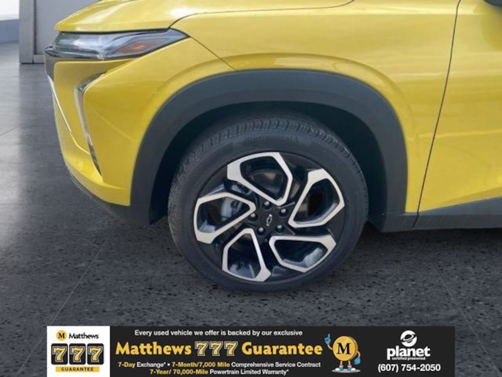 Used 2025 Chevrolet Trax 2RS SUV
