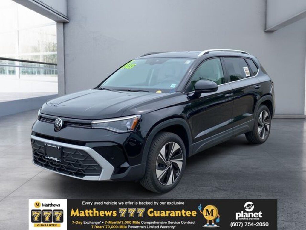 Certified 2025 Volkswagen Taos 1.5T SE SUV
