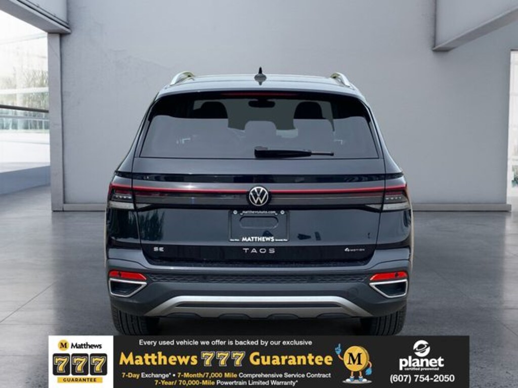 Certified 2025 Volkswagen Taos 1.5T SE SUV
