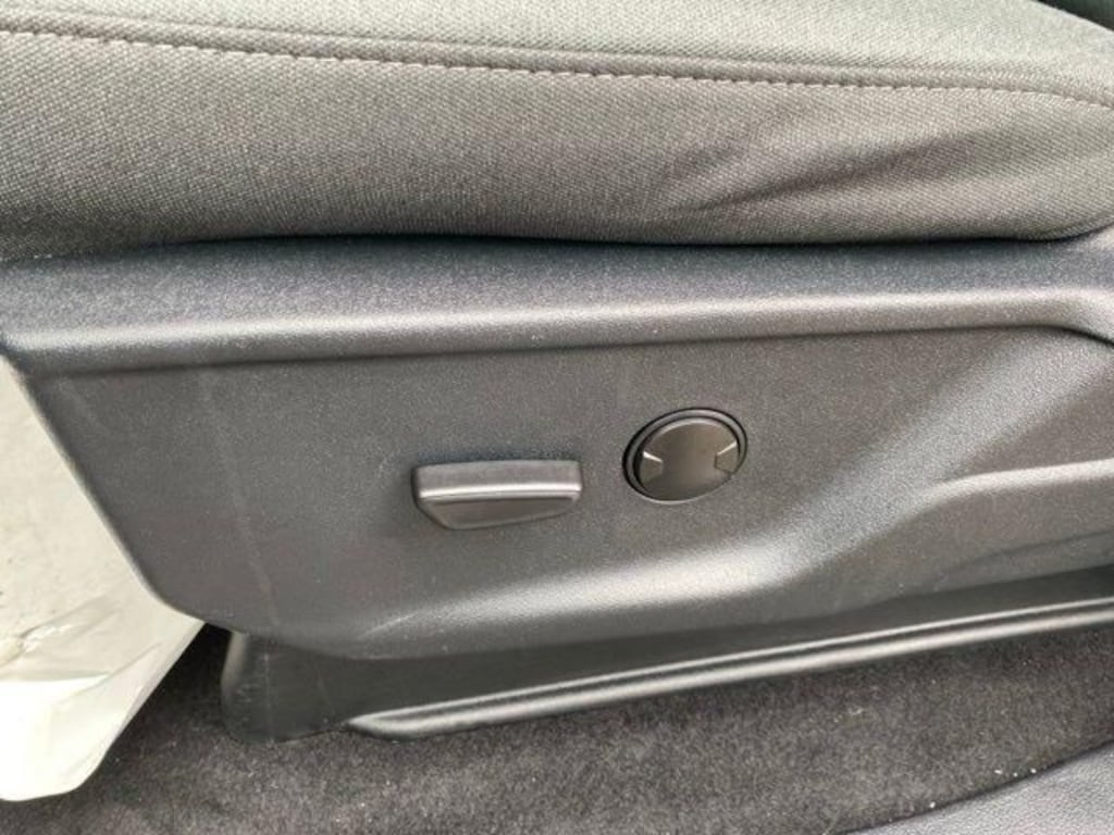 Used 2025 Ford F-150 XLT Truck SuperCrew Cab