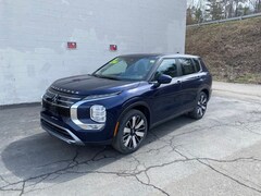 2026 Mitsubishi Outlander SE SUV