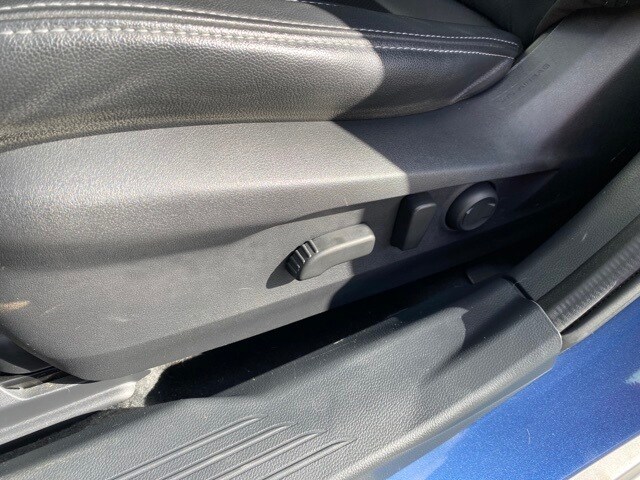 2022 Subaru Outback Limited photo 3