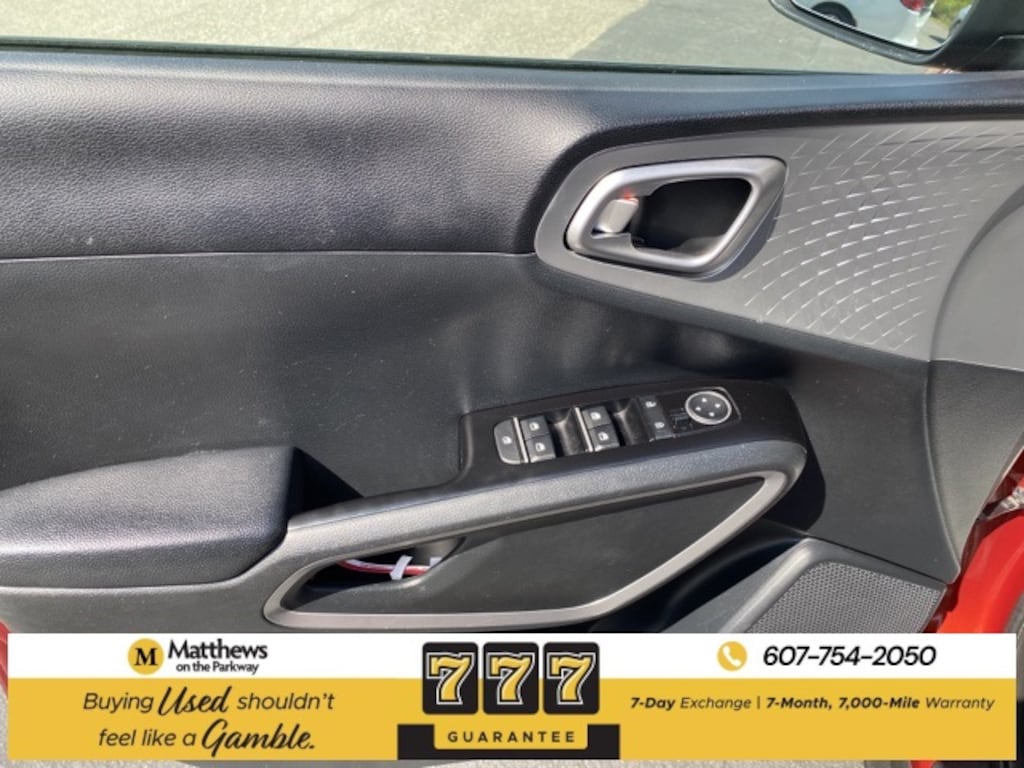 Used 2023 Kia Soul LX Hatchback