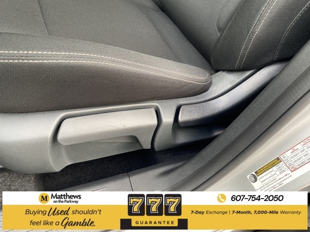 2024 Nissan Rogue S photo 4