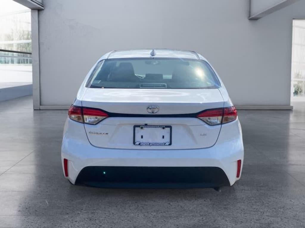 Used 2024 Toyota Corolla LE Sedan