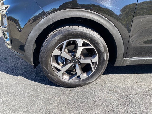 2021 Kia Sportage LX photo 2