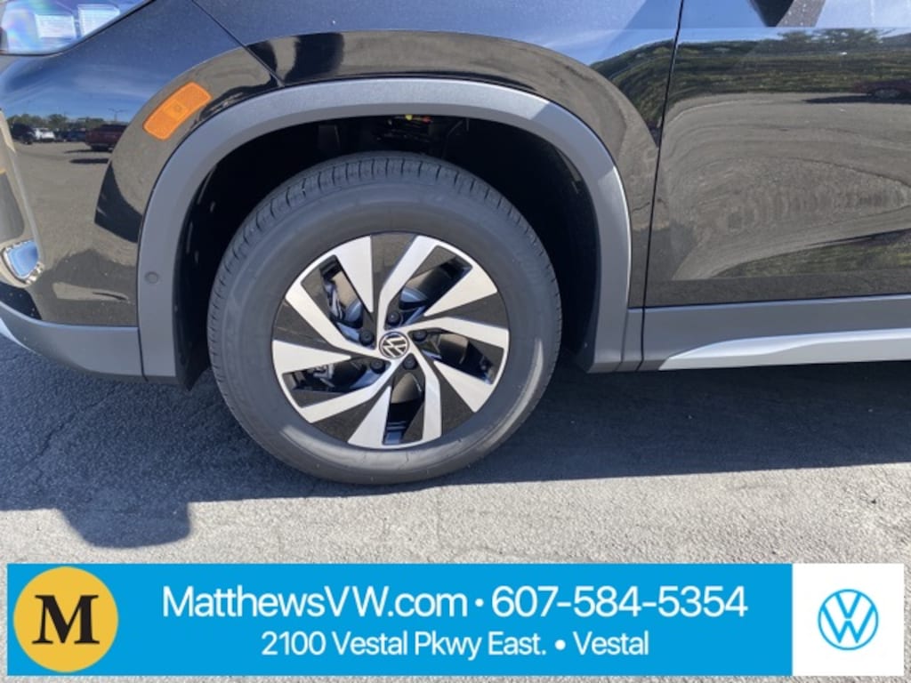 New 2025 Volkswagen Tiguan 2.0T S SUV