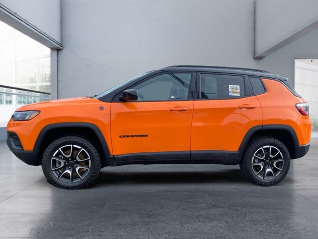Used 2026 Jeep Compass Trailhawk SUV