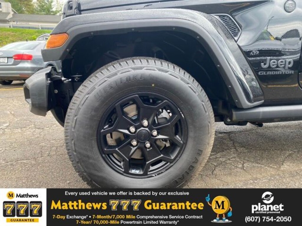 Used 2021 Jeep Gladiator Sport Truck Crew Cab