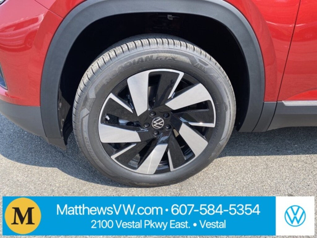New 2024 Volkswagen Atlas Cross Sport 2.0T SEL SUV