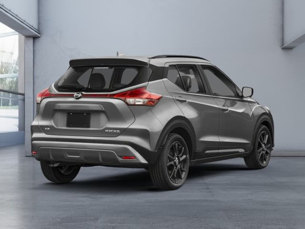 Used 2024 Nissan Kicks SR SUV