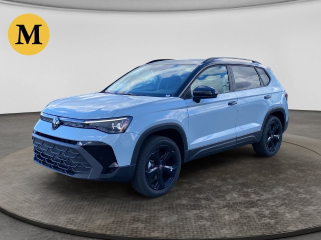 2027 Volkswagen Taos SE Black