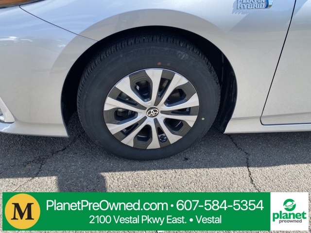 Used 2021 Toyota Prius Prime LE with VIN JTDKAMFP2M3187800 for sale in Vestal, NY