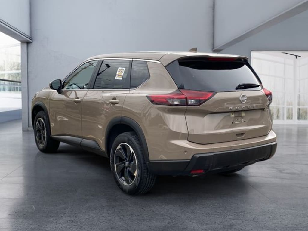 Used 2025 Nissan Rogue SV SUV