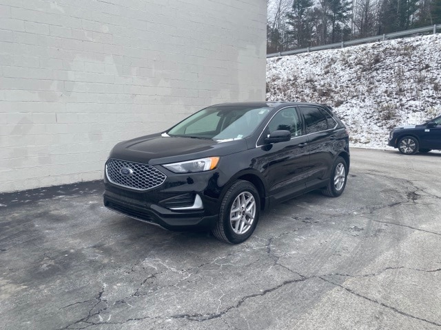 2024 Ford Edge SEL's photo