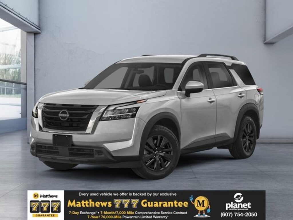 Used 2022 Nissan Pathfinder SV SUV