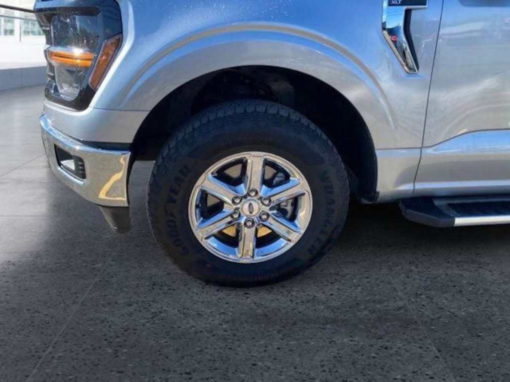 Used 2025 Ford F-150 XLT Truck SuperCrew Cab