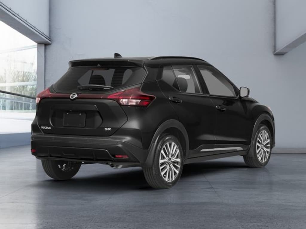Used 2021 Nissan Kicks SR SUV