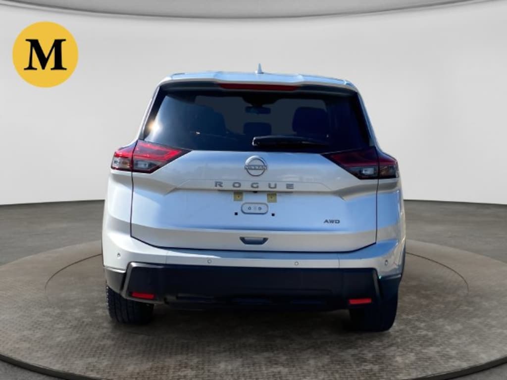Used 2025 Nissan