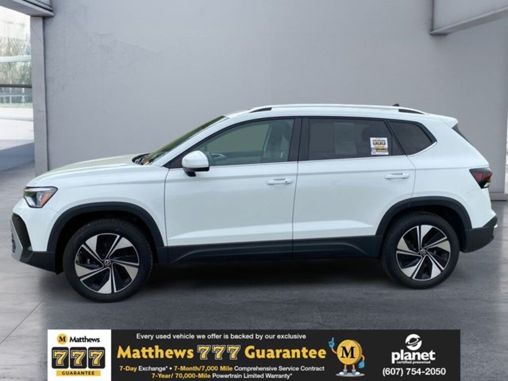 Certified 2025 Volkswagen Taos 1.5T SE SUV