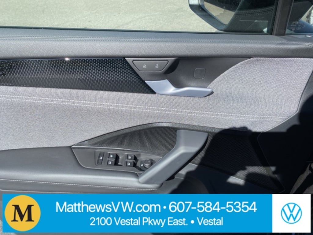 New 2025 Volkswagen Tiguan 2.0T S SUV