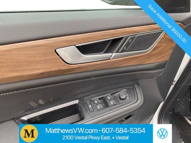 2026 Volkswagen Atlas SE w/Tech - Photo 3