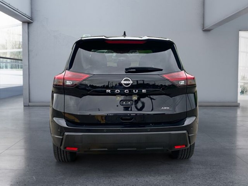 Used 2025 Nissan Rogue SV SUV