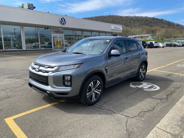 2026 Mitsubishi Outlander Sport 2.0 ES AWC CVT's photo