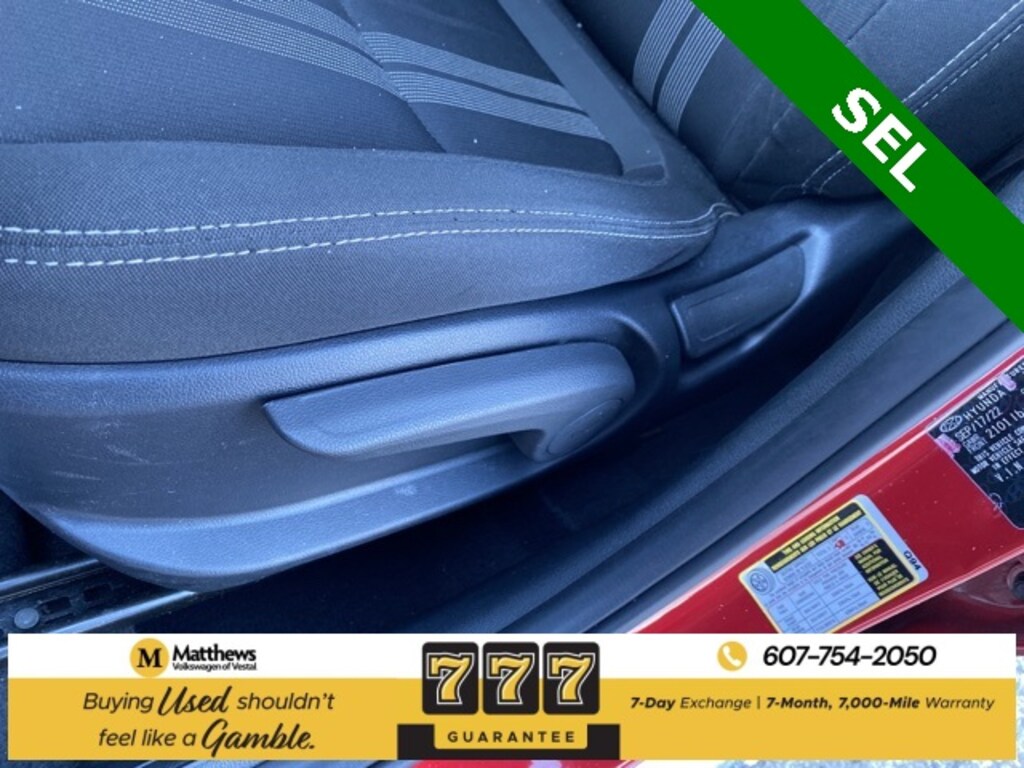 Used 2023 Hyundai Venue SEL SUV