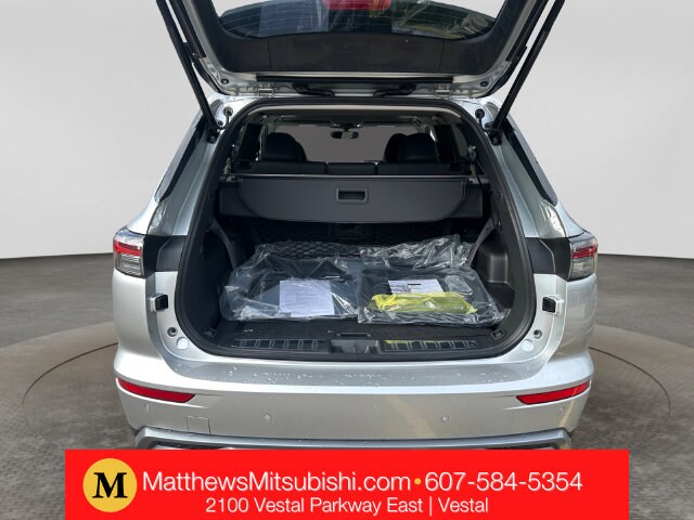 2026 Mitsubishi Outlander SE - Photo 17