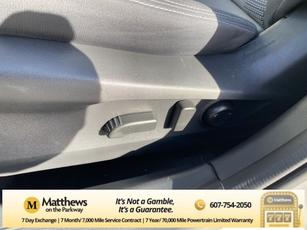 Used 2023 Subaru Outback Premium SUV