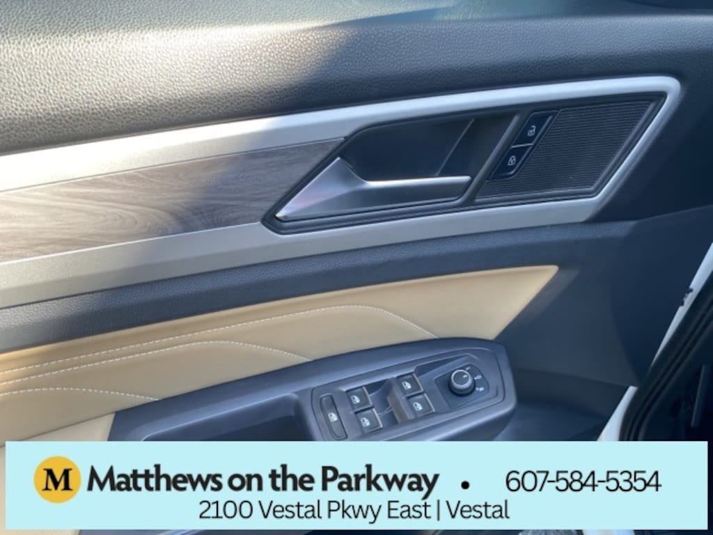 Used 2021 Volkswagen Atlas Cross Sport 3.6L V6 SE w/Technology 4MOTION SUV